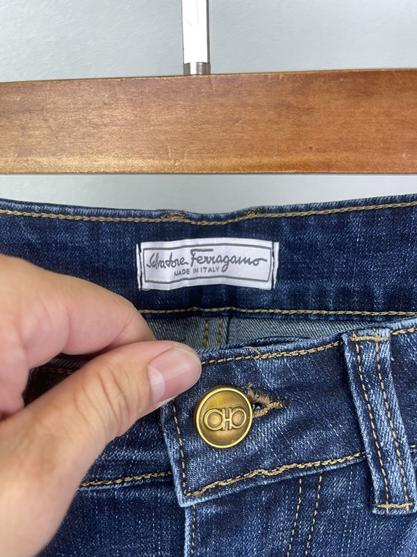 ブランドジーンズ素材ディテール